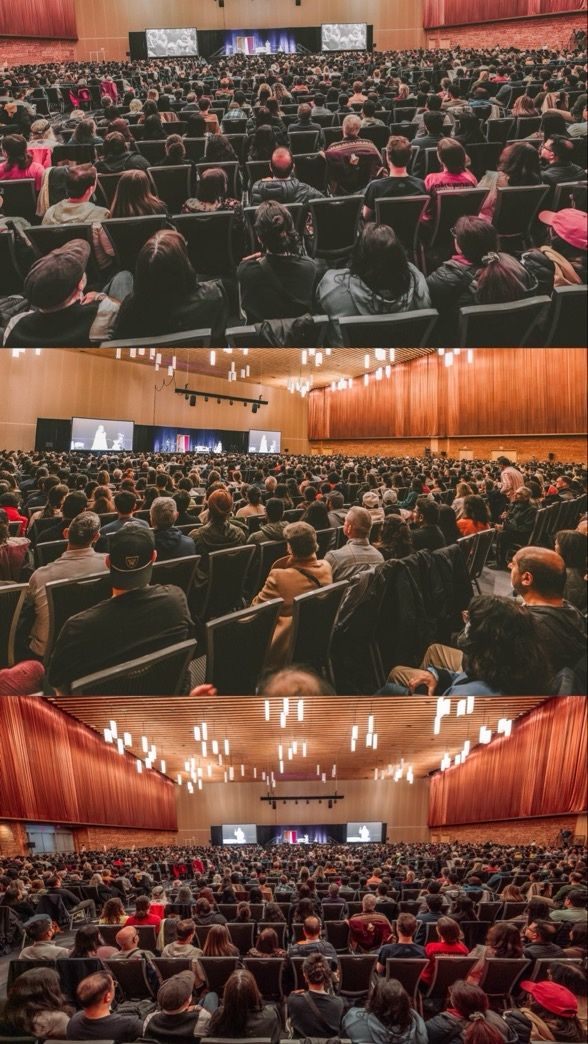 A large audience at The Journey Within event at the Vancouver Convention Centre in October 2025